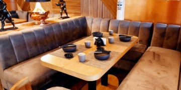 Modne narożniki w 2022 roku – jaki wybierzesz do swojego salonu?